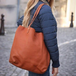 Penelope Tote Bag -Equestrian Supply Store 936200014 French.EQ Penelope Tote.Bag Front.3 Brandy