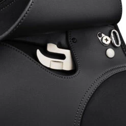 Wintec Pro Wide Dressage Saddle With HART -Equestrian Supply Store W ProWIDE DR StirrupBar Blk