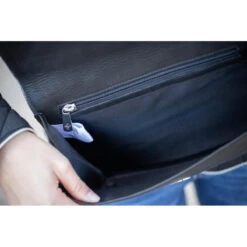 Penelope Laure Clutch -Equestrian Supply Store pochette laure noir 3